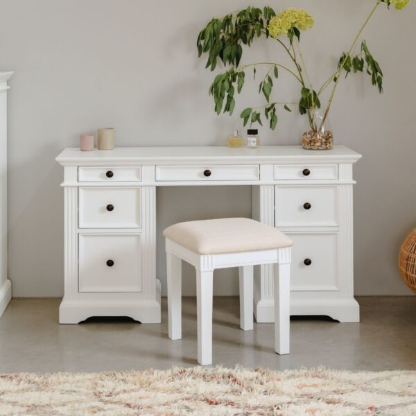 Georgian style dressing table in white